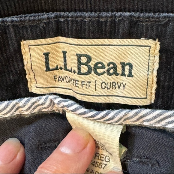 LL Bean Size 12 Black Cotton/Spandex Corduroy Favorite Fit Pants - Picture 6 of 8